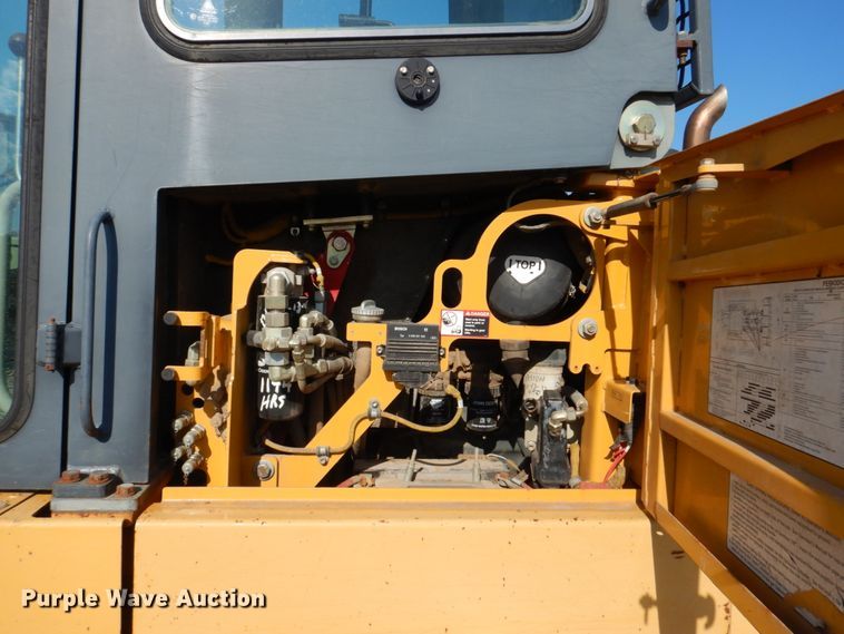 image for item IM9514 2007 John Deere 605C  track loader