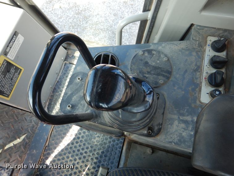 image for item IM9514 2007 John Deere 605C  track loader