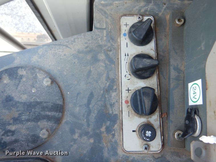 image for item IM9514 2007 John Deere 605C  track loader