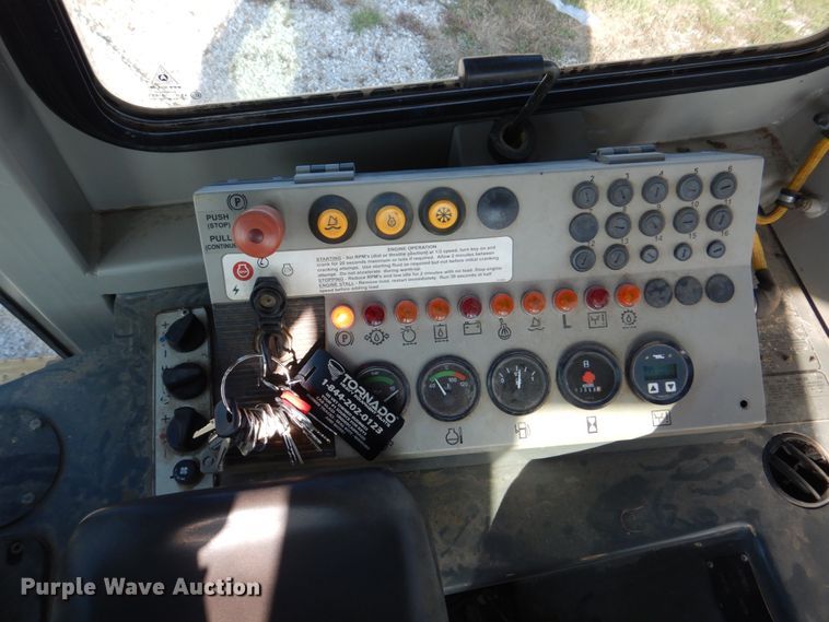 image for item IM9514 2007 John Deere 605C  track loader