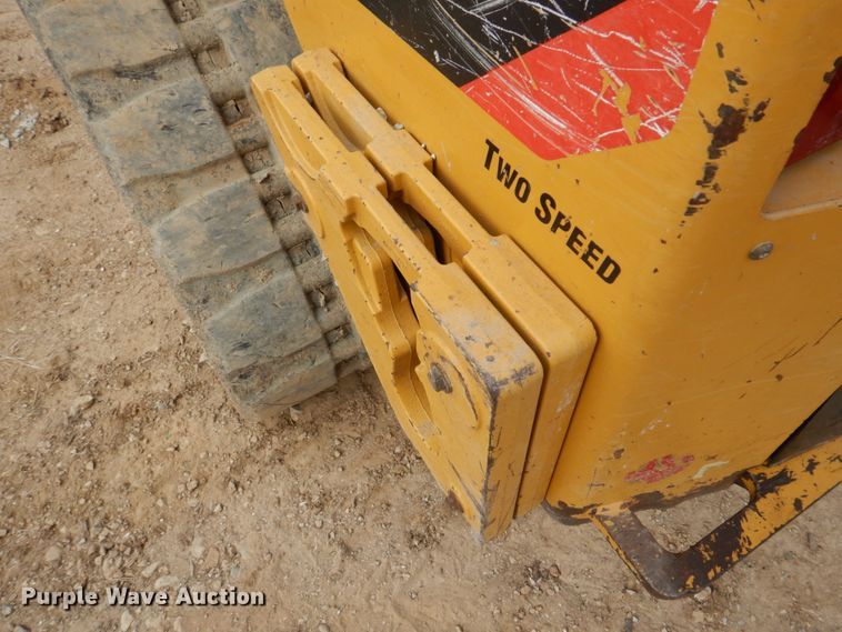image for item IM9519 2014 Caterpillar 289D  tracked skid steer loader