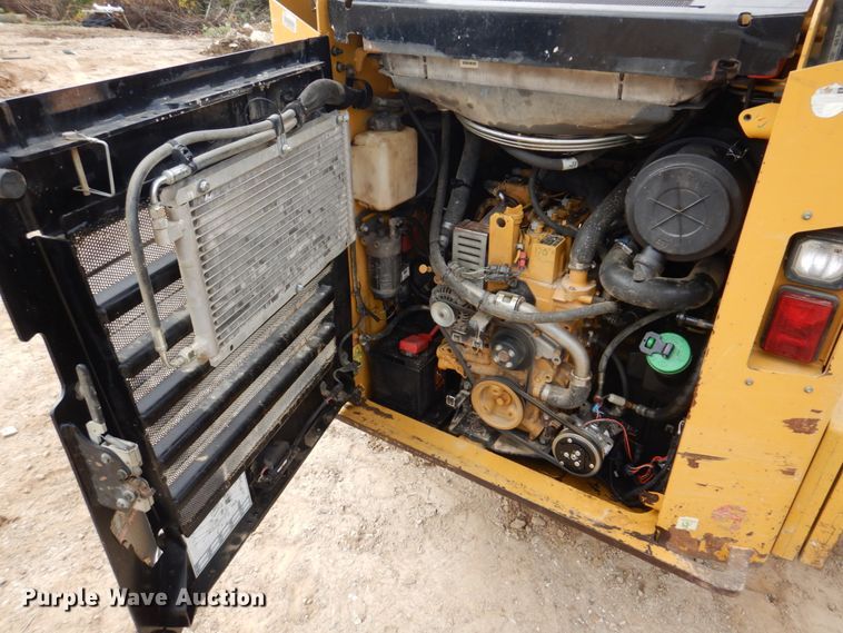image for item IM9519 2014 Caterpillar 289D  tracked skid steer loader