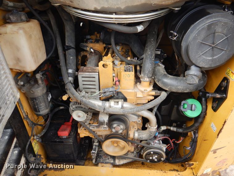 image for item IM9519 2014 Caterpillar 289D  tracked skid steer loader