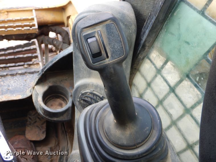 image for item IM9519 2014 Caterpillar 289D  tracked skid steer loader