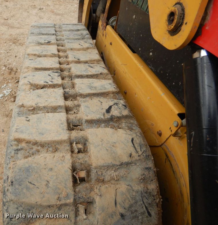 image for item IM9519 2014 Caterpillar 289D  tracked skid steer loader