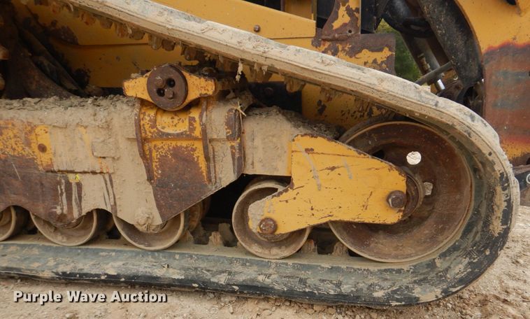 image for item IM9519 2014 Caterpillar 289D  tracked skid steer loader