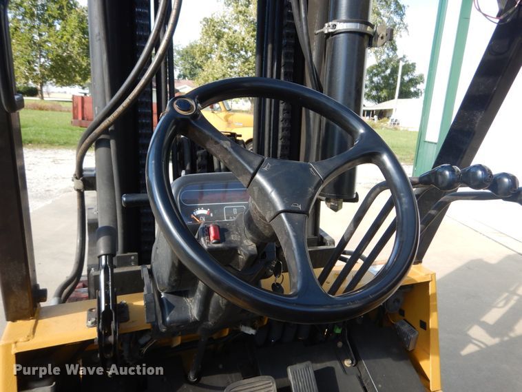 image for item JG9001 2006 Caterpillar GC55KS1  forklift