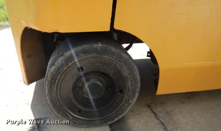 image for item JG9001 2006 Caterpillar GC55KS1  forklift