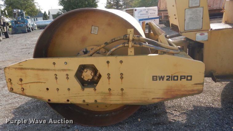 image for item JG9005 Bomag BW210PD  single drum vibratory roller