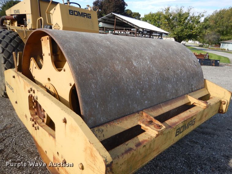 image for item JG9005 Bomag BW210PD  single drum vibratory roller