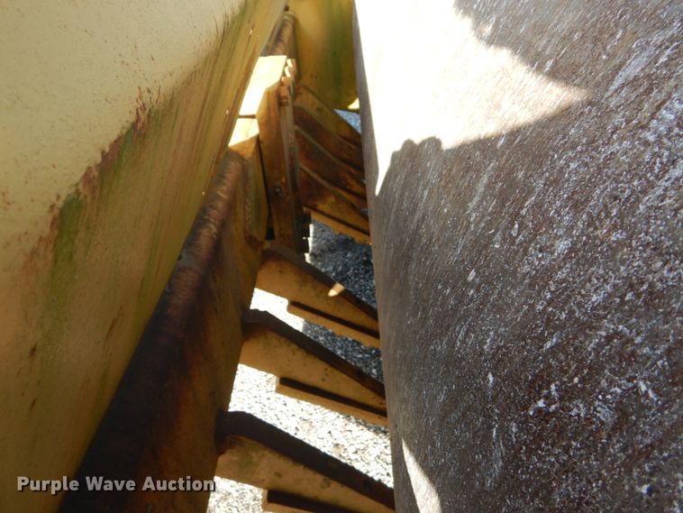 image for item JG9005 Bomag BW210PD  single drum vibratory roller