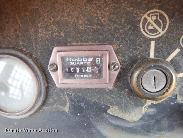 image for item JQ9396 1996 Case 850G  dozer