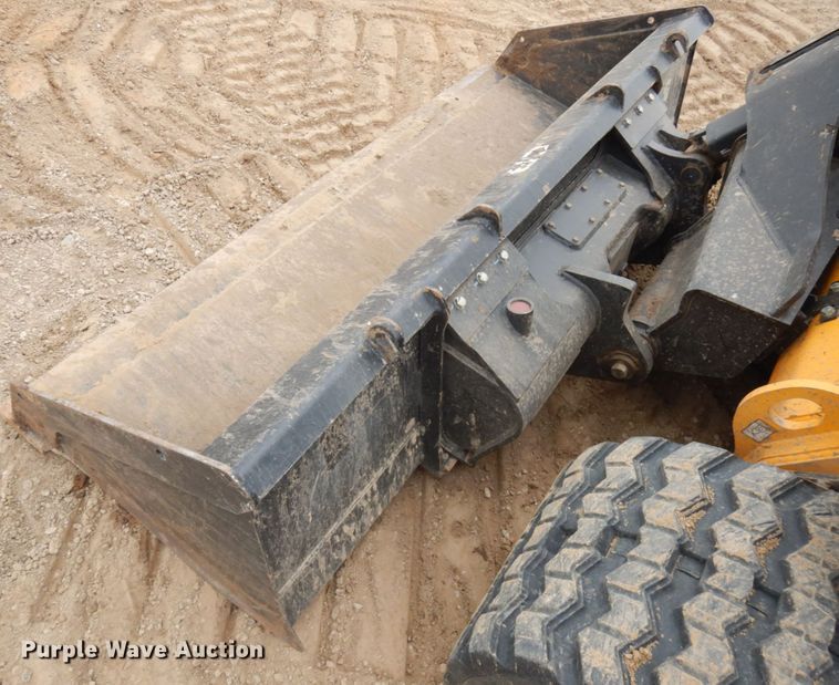 image for item JQ9399 2019 JCB 270T  tracked skid steer loader