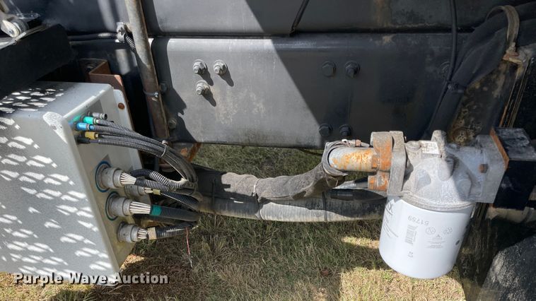 image for item JQ9408 2013 Freightliner 114SD  crane truck