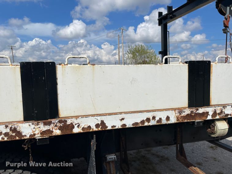 image for item JQ9408 2013 Freightliner 114SD  crane truck