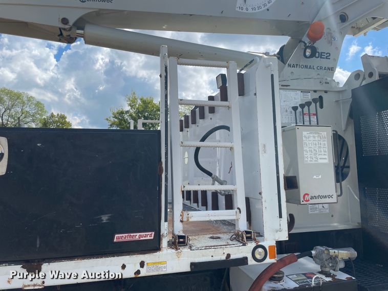 image for item JQ9408 2013 Freightliner 114SD  crane truck