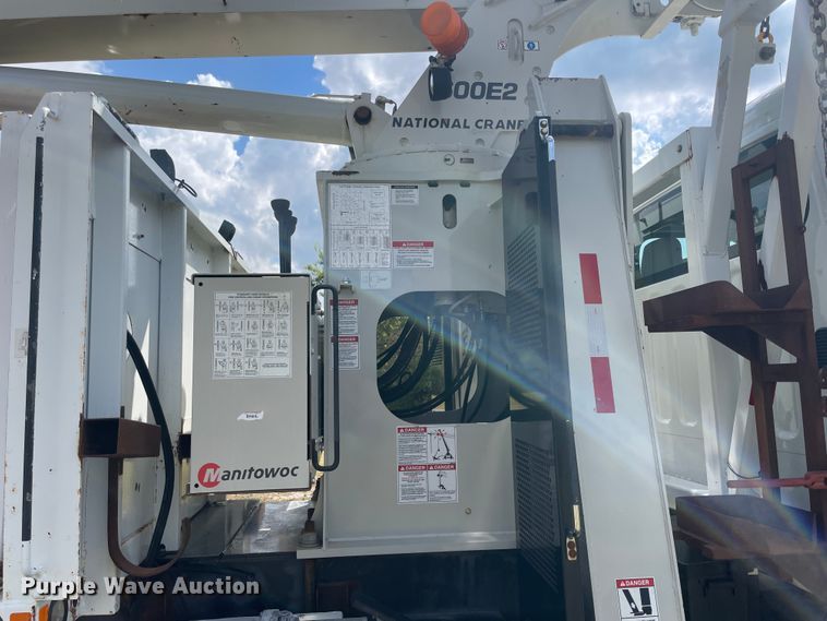 image for item JQ9408 2013 Freightliner 114SD  crane truck