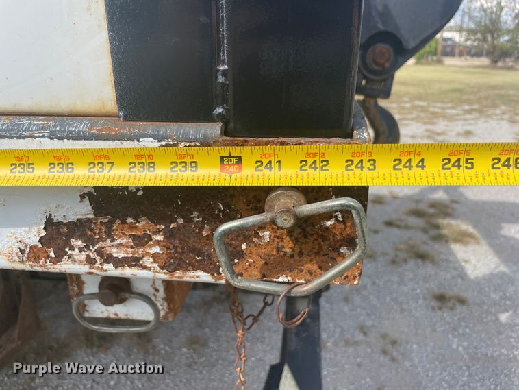 image for item JQ9408 2013 Freightliner 114SD  crane truck