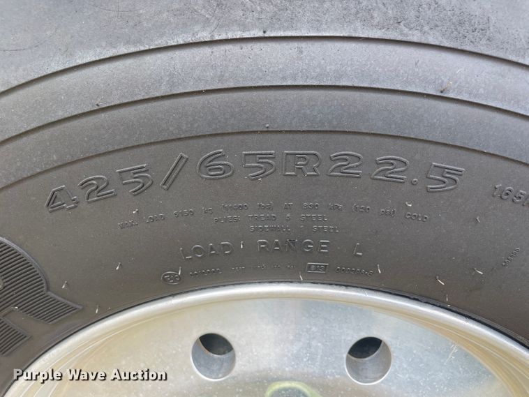 image for item JQ9408 2013 Freightliner 114SD  crane truck