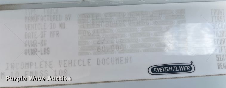 image for item JQ9408 2013 Freightliner 114SD  crane truck