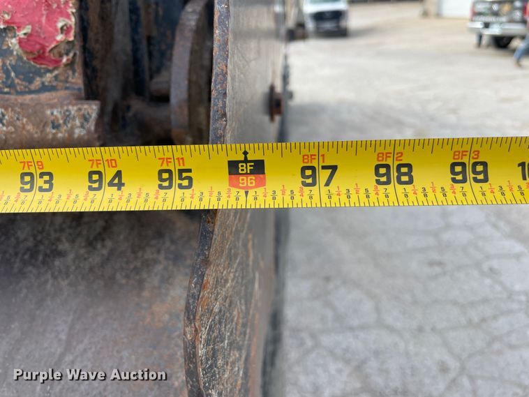 image for item JQ9409 2007 International 7400  dump truck