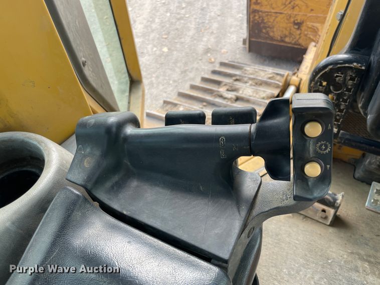 image for item JQ9412 2005 Caterpillar D5N XL  dozer