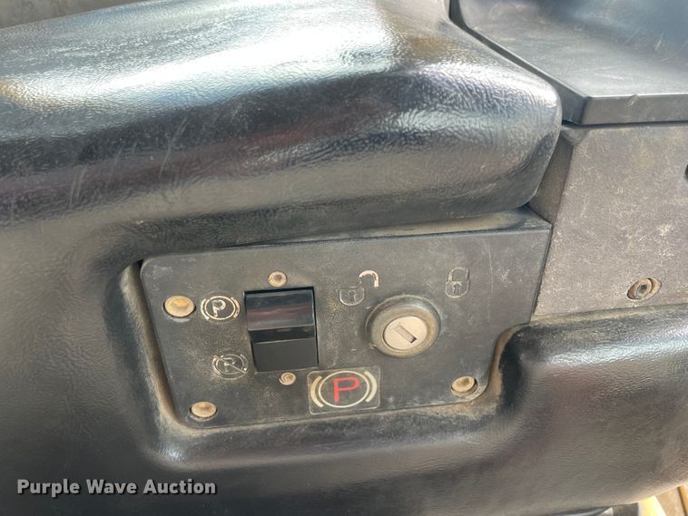 image for item JQ9412 2005 Caterpillar D5N XL  dozer