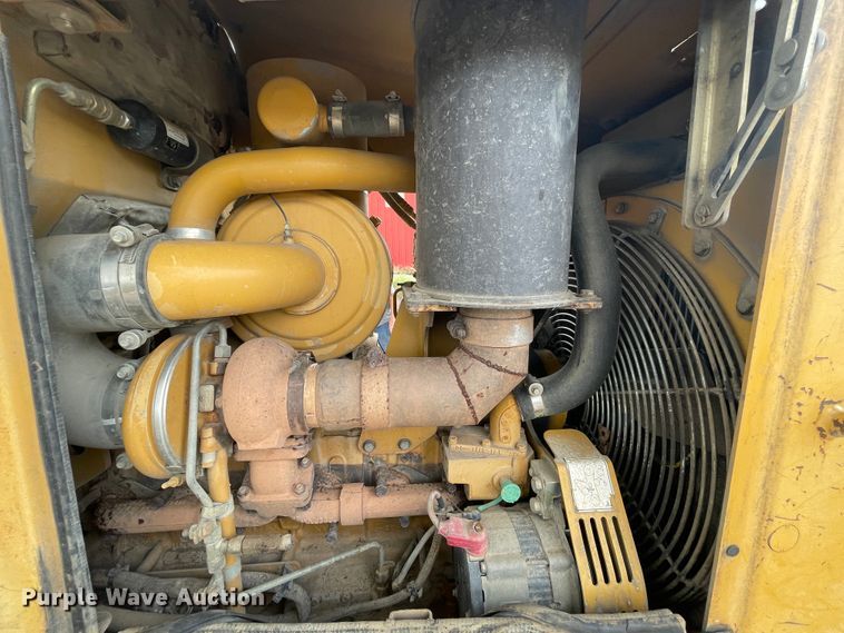 image for item JQ9412 2005 Caterpillar D5N XL  dozer