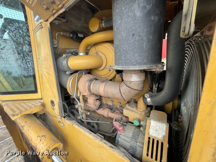 image for item JQ9412 2005 Caterpillar D5N XL  dozer