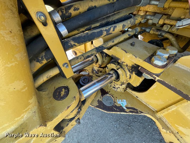 image for item JQ9419 2000 Caterpillar 426C  backhoe