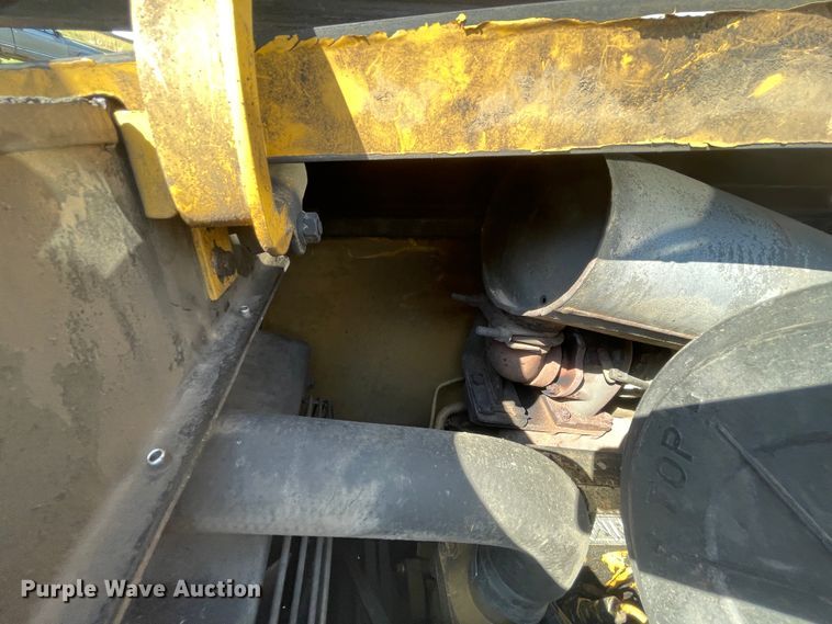 image for item JQ9419 2000 Caterpillar 426C  backhoe