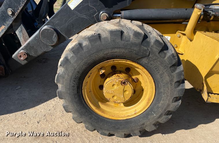 image for item JQ9419 2000 Caterpillar 426C  backhoe