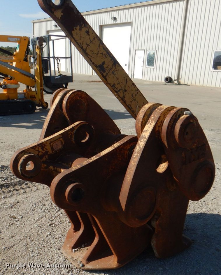 image for item JS9171 2005 NYE  excavator concrete pulverizer