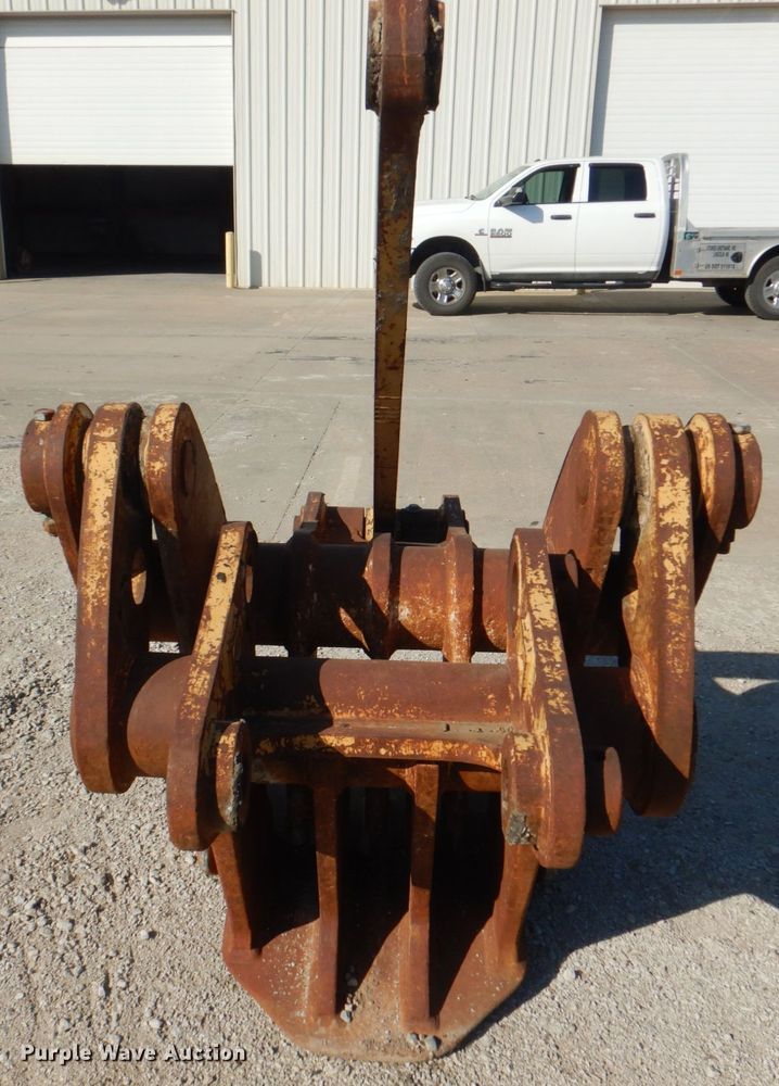 image for item JS9171 2005 NYE  excavator concrete pulverizer