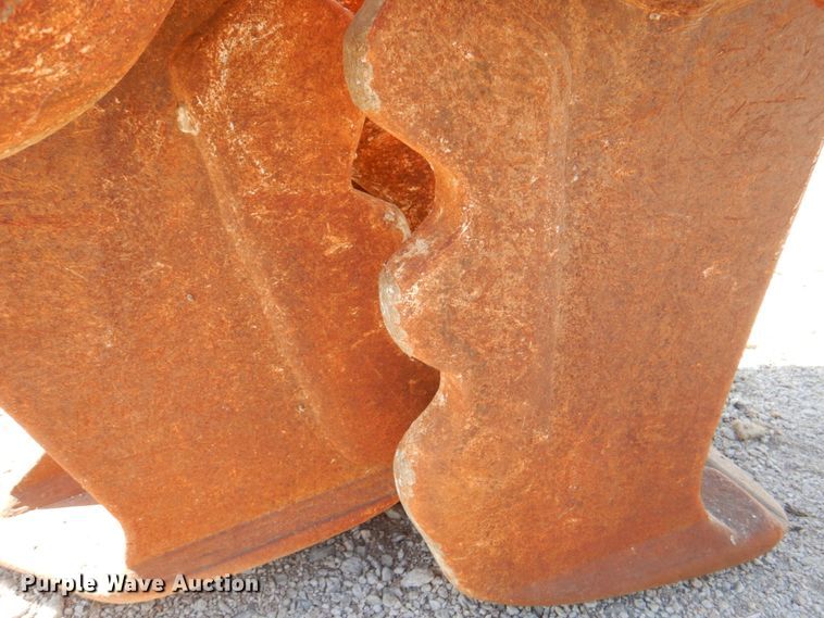 image for item JS9171 2005 NYE  excavator concrete pulverizer