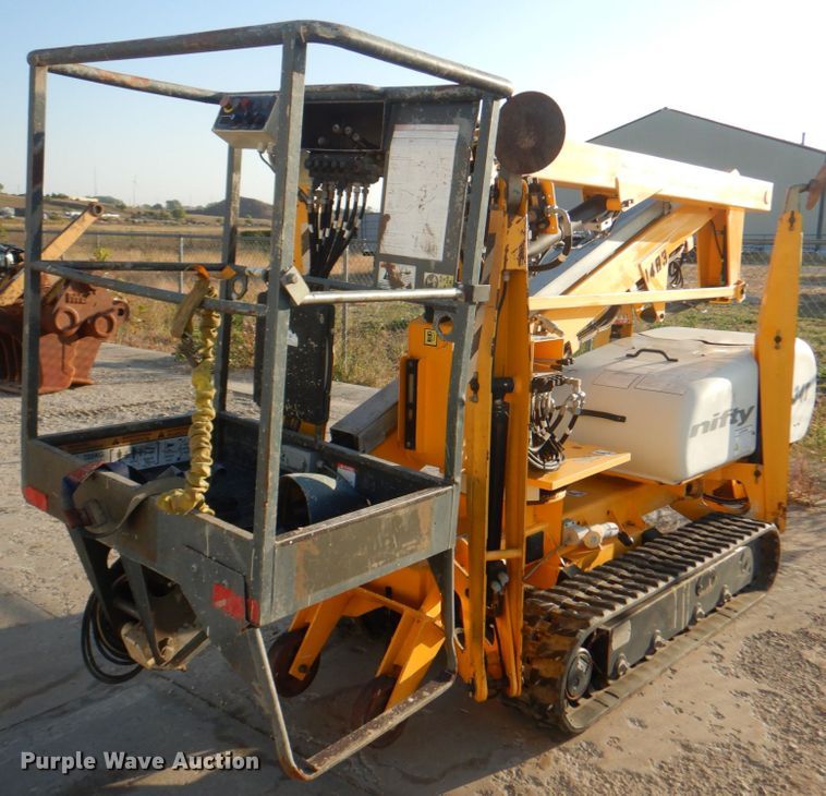 image for item JS9172 Nifty TD34T  boom lift