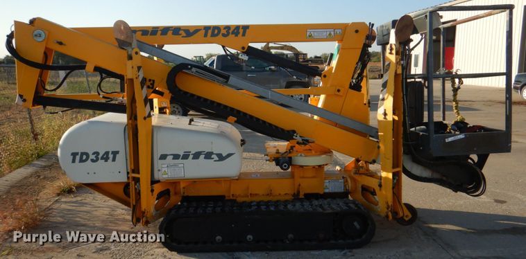image for item JS9172 Nifty TD34T  boom lift