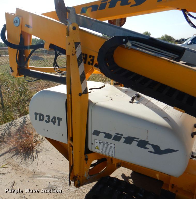 image for item JS9172 Nifty TD34T  boom lift
