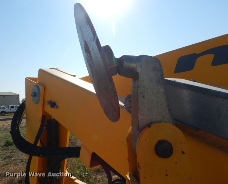 image for item JS9172 Nifty TD34T  boom lift