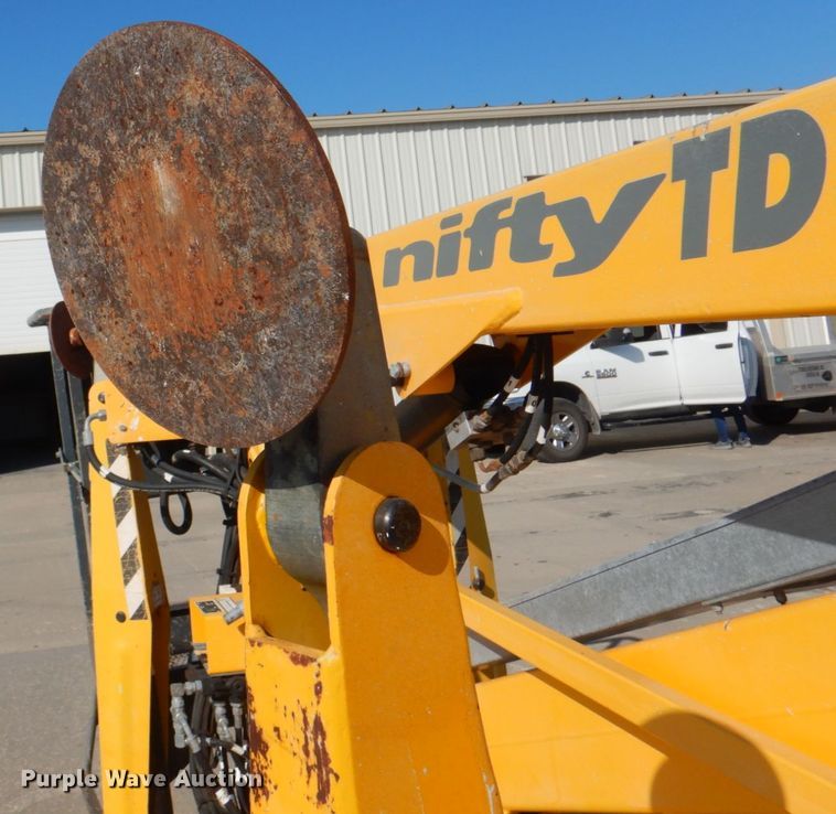 image for item JS9172 Nifty TD34T  boom lift