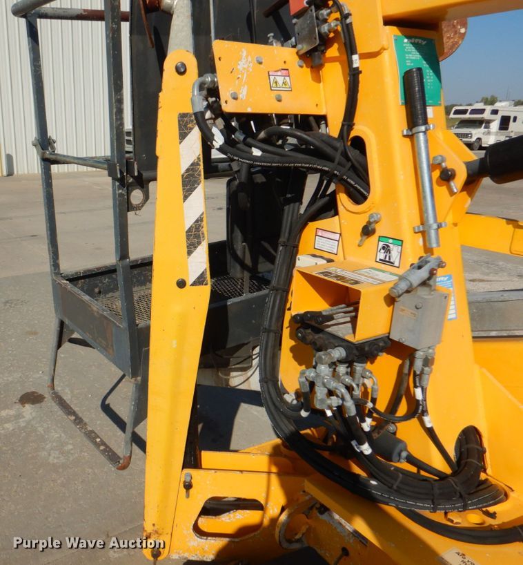 image for item JS9172 Nifty TD34T  boom lift