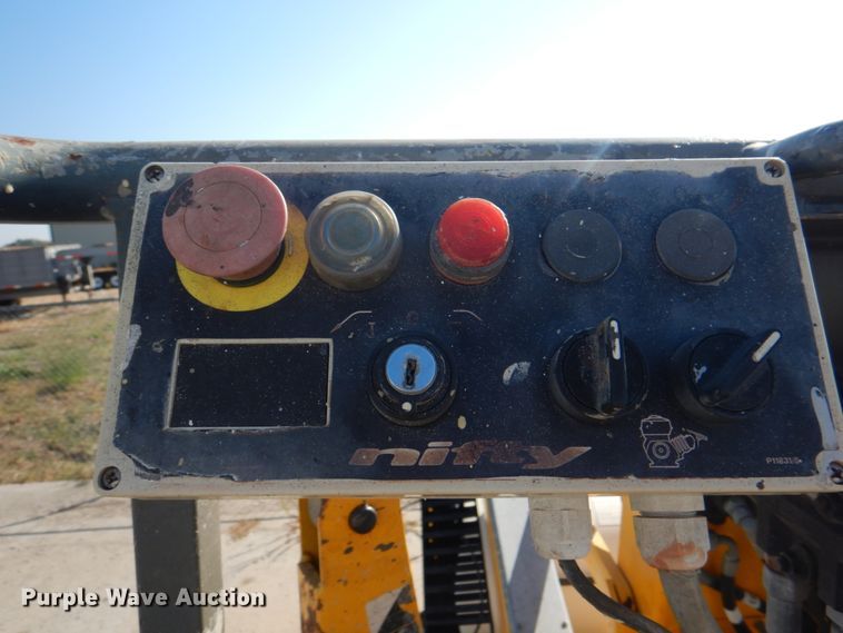 image for item JS9172 Nifty TD34T  boom lift