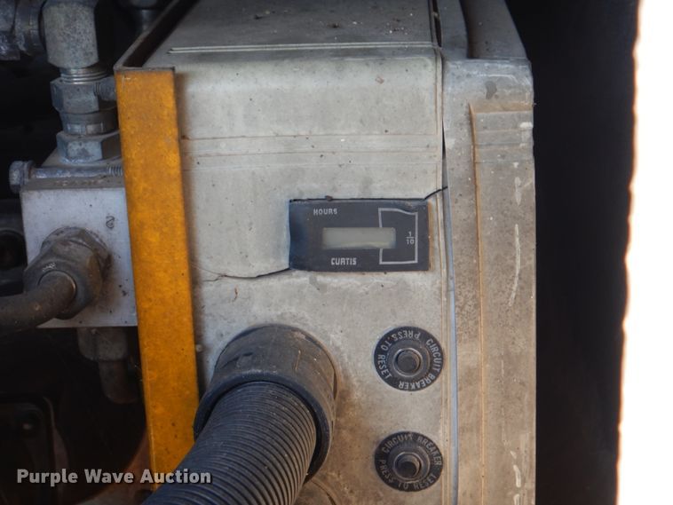 image for item JS9172 Nifty TD34T  boom lift