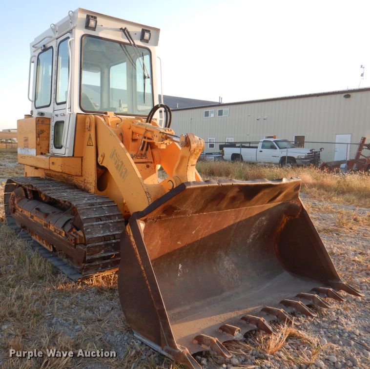 image for item JS9180 Liebherr LR611  track loader