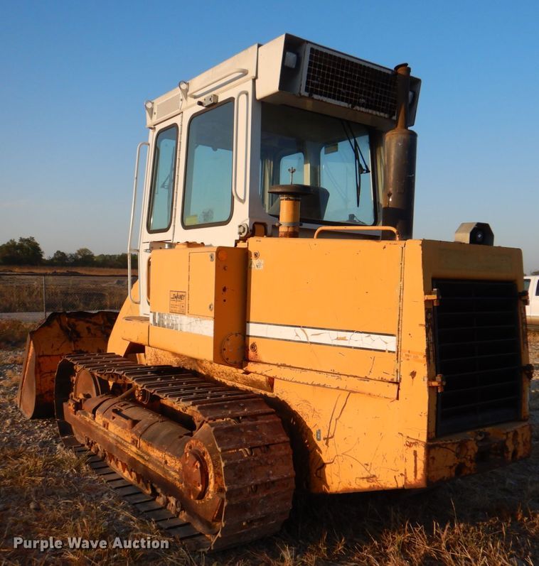 image for item JS9180 Liebherr LR611  track loader