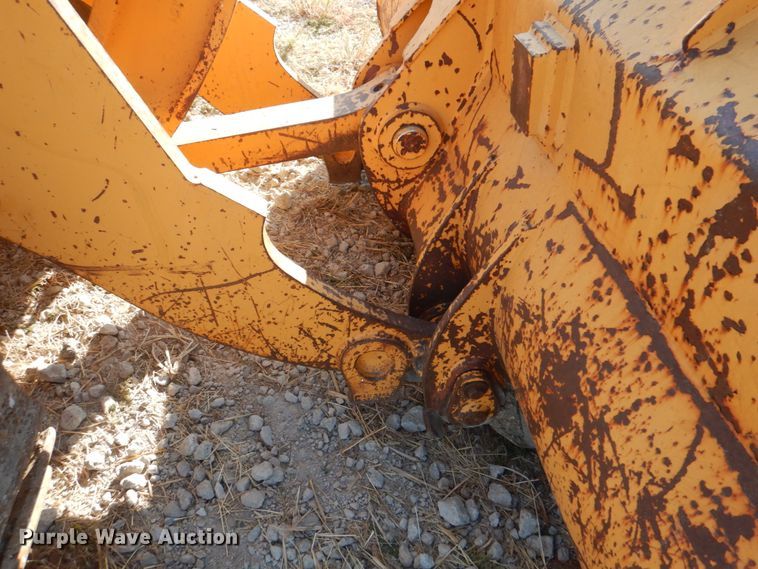 image for item JS9180 Liebherr LR611  track loader