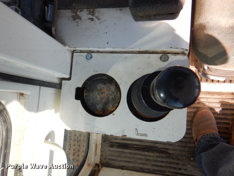 image for item JS9180 Liebherr LR611  track loader