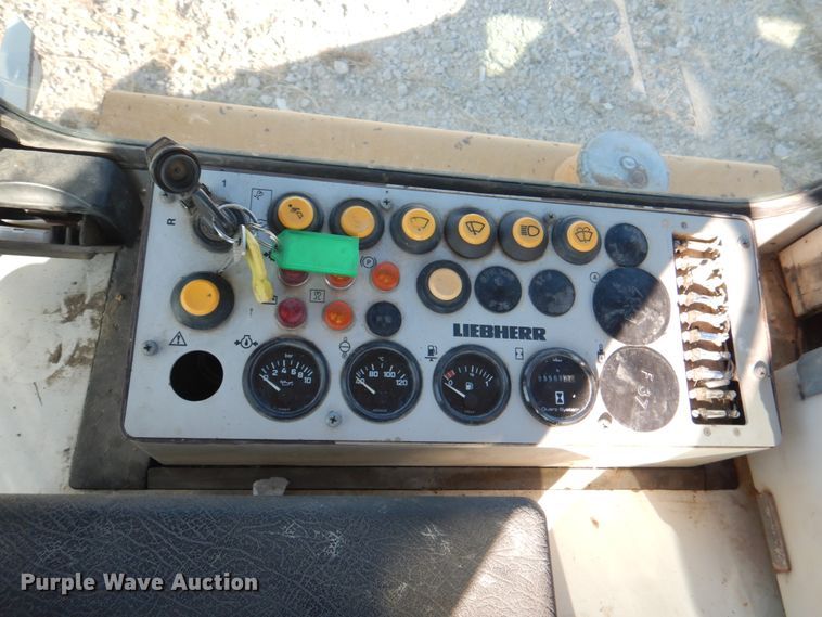 image for item JS9180 Liebherr LR611  track loader