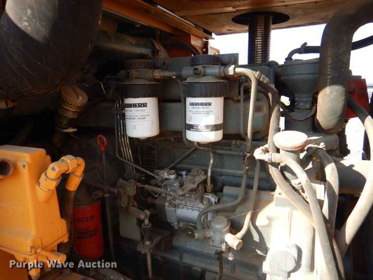 image for item JS9180 Liebherr LR611  track loader