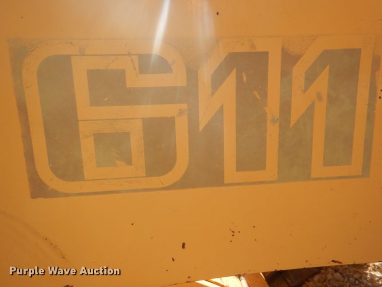 image for item JS9180 Liebherr LR611  track loader